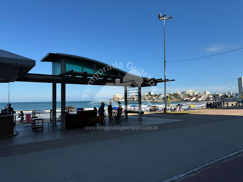 Beira Mar, Luxo, 4 Quartos sendo 3 Suítes, 2 Gar.